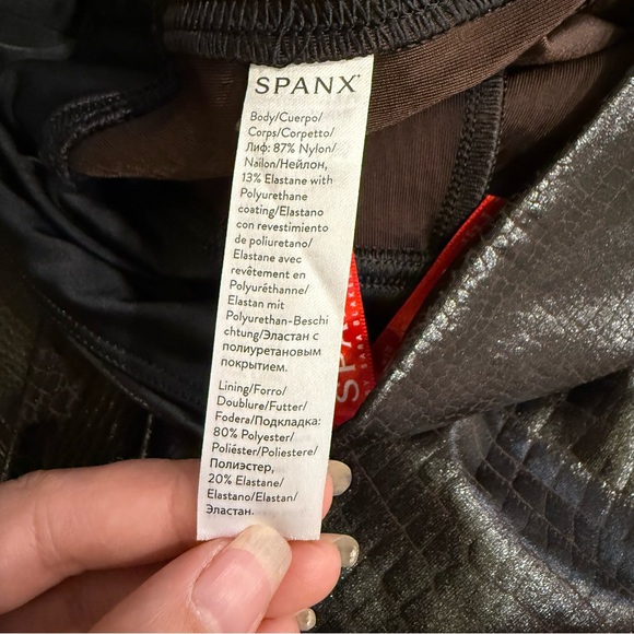 Spanx Faux Leather Croc Leggings Shiny Compression Tights High Rise Small Womens - Picture 8 of 8